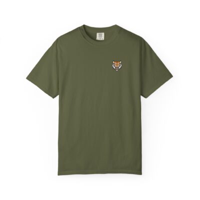 Minimalist Tiger Graphic, Casual Tee for Nature Lovers, Perfect Gift for Animal Enthusiasts, Unisex Shirt for Everyday [...]